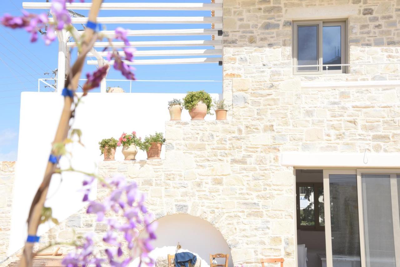 Laini Luxury Suites Pombia Екстер'єр фото